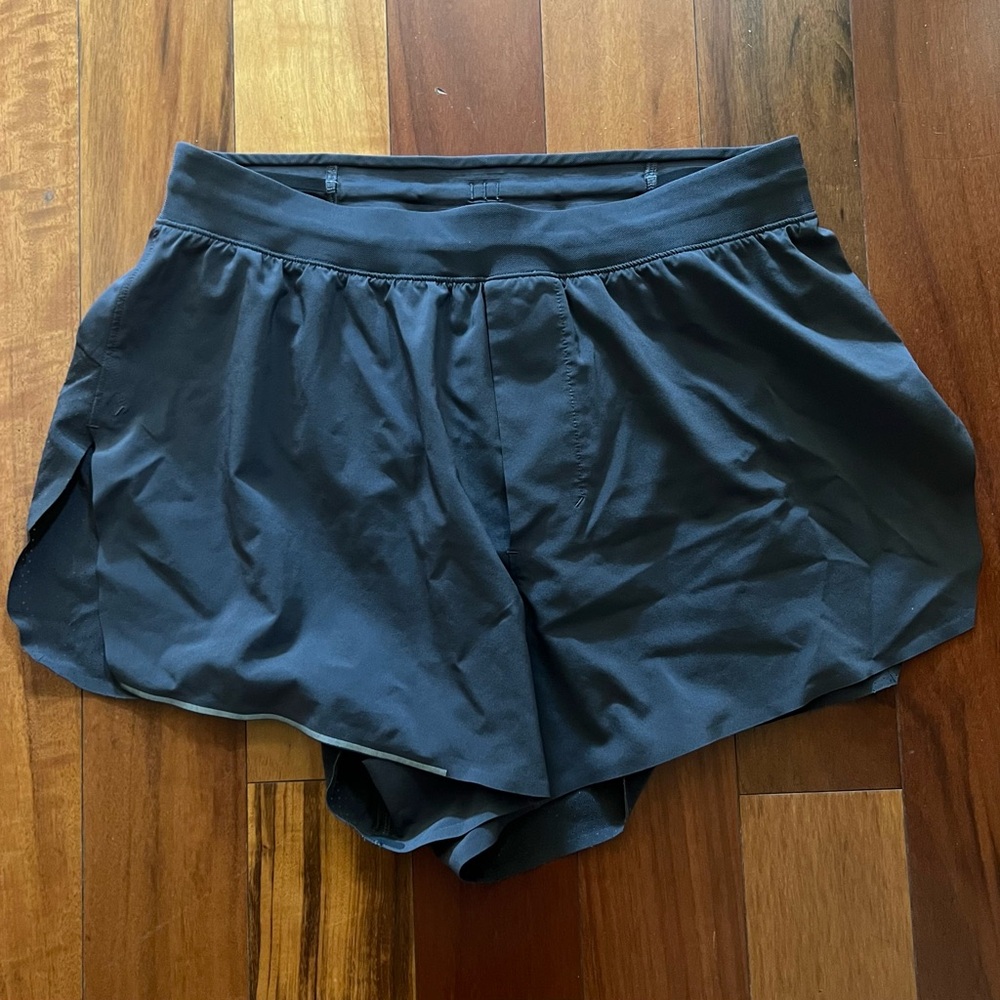“Lululemon” Short Shorts